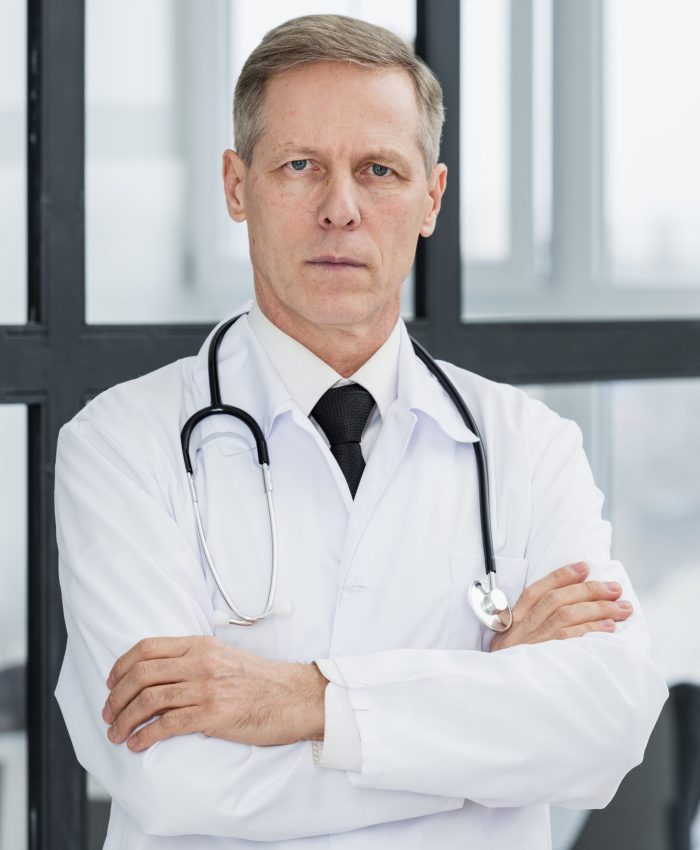 portrait-male-doctor portrait-male-doctor